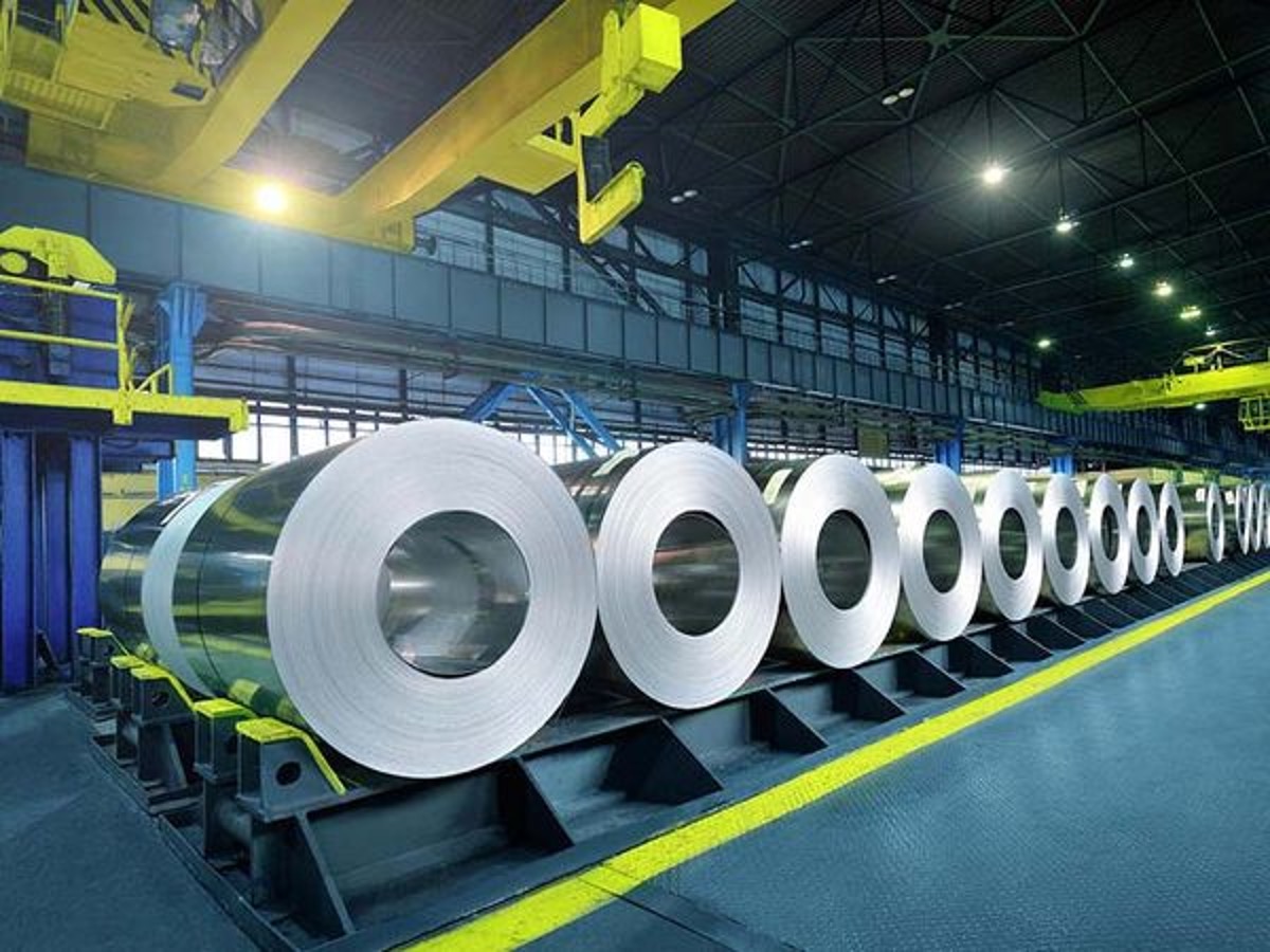 Why Choose Cold Rolled Stainless Steel Coils for Industrial Applications？