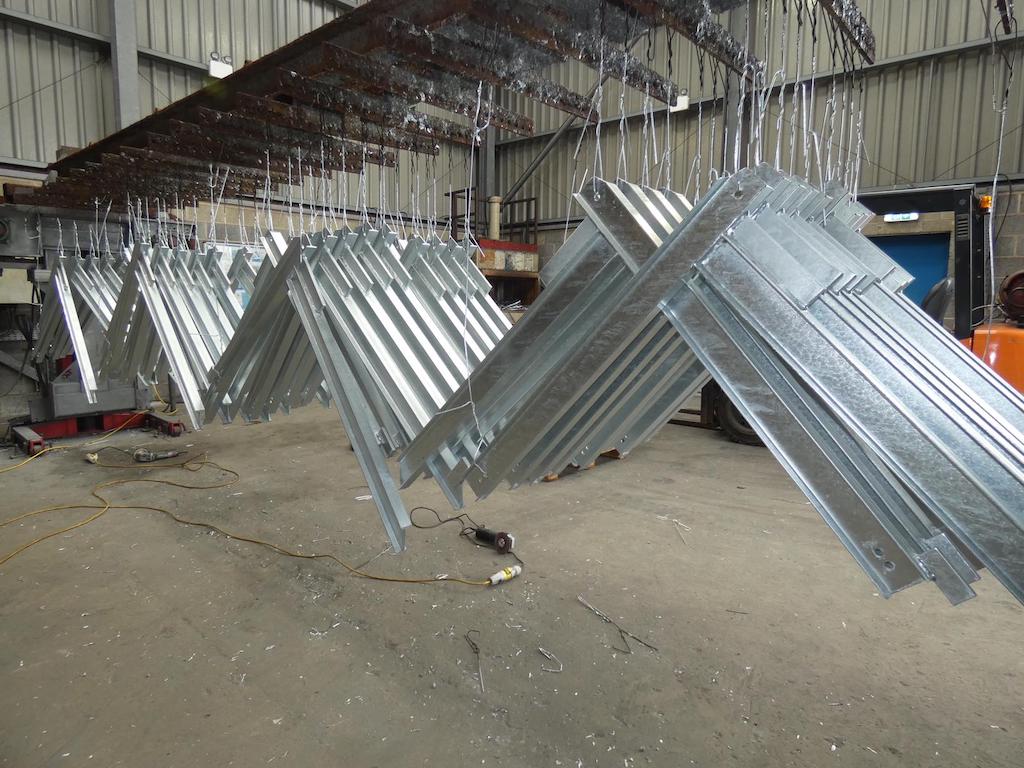 Hot-Dip Galvanized Structural Steel： Strength and Durability for Projects