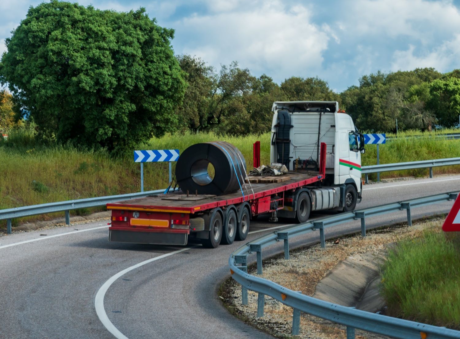 Secure Your Cargo: Best Coil Racks for Flatbed Trailers