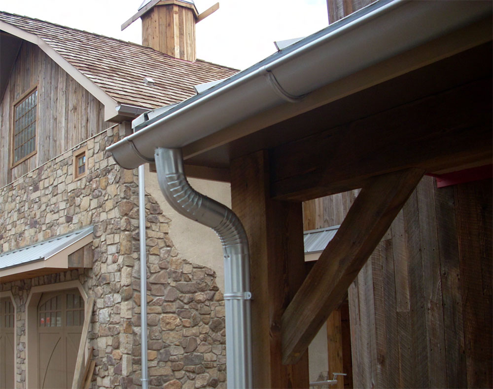 Galvalume Gutter: Pros, Cons, and Installation Tips